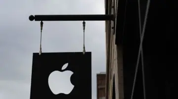 تسريبات.. أبل تتحضر لثورة في تصميم آيفون مع الذكرى العشرين