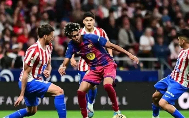 تشكيلة برشلونة لمباراة أتلتيكو مدريد في ربع نهائي دوري أبطال أوروبا.. «لامين يامال» يقود الهجوم.