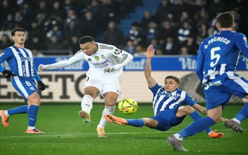 توقيت مباراة ريال مدريد ضد ديبورتيفو ألافيس في الليجا.. والقنوات الناقلة