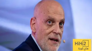 تيباس يُعقب على جدل الممر الشرفي المحتمل في الكلاسيكو