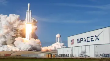جريدة الرياض | سبيس إكس تطلق بنجاح قمرًا صناعيّا لنظام تحديد المواقع العالمي GPS