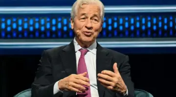 جيمي ديمون يحذر: حرب إيران قد تُبقي التضخم مرتفعًا وتُرفع الفائدة