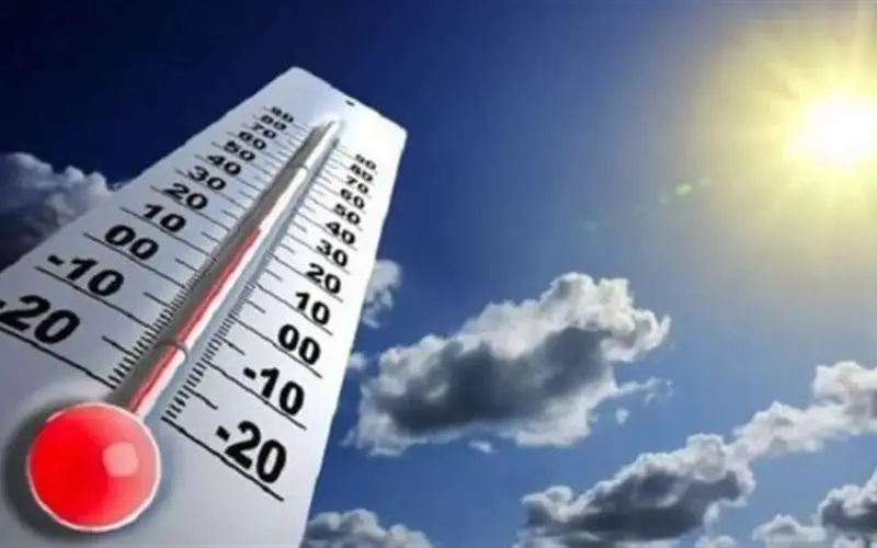 حالة الطقس اليوم.. أمطار تضرب عدة مناطق رغم ارتفاع درجات الحرارة