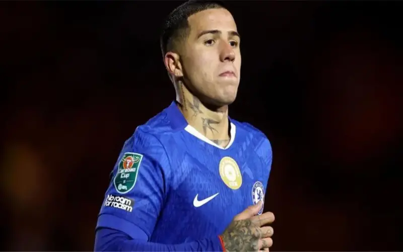 حصيلة اجتماع إنزو فرنانديز مع تشيلسي وسط ترقب ريال مدريد