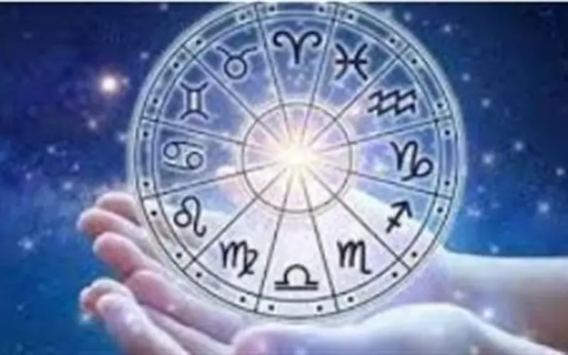 حظك اليوم: هل أنت من الأبراج السعيدة ماليًا وعاطفيًا في هذا اليوم؟