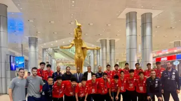 رئيس اتحاد اليد يستقبل أبطال برونزية المتوسط في مطار القاهرة