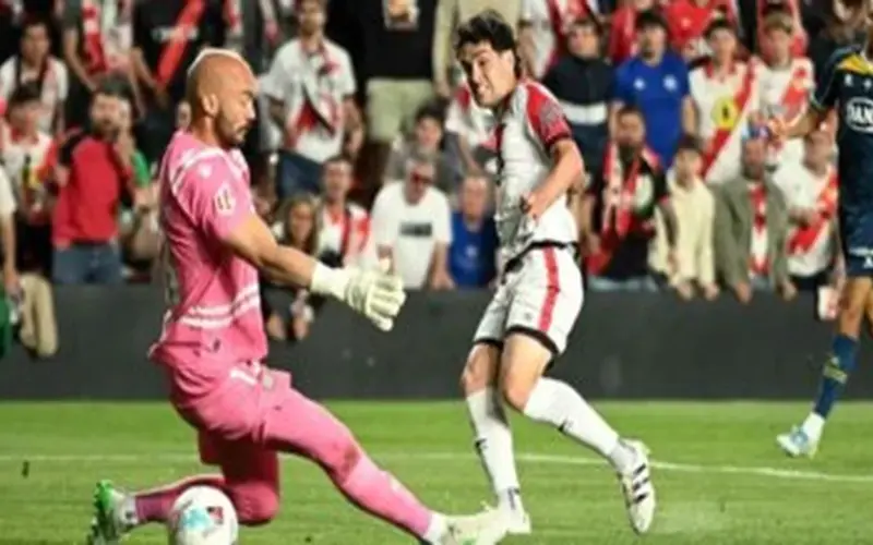 رايو فاليكانو يتغلب على إسبانيول بهدف قاتل