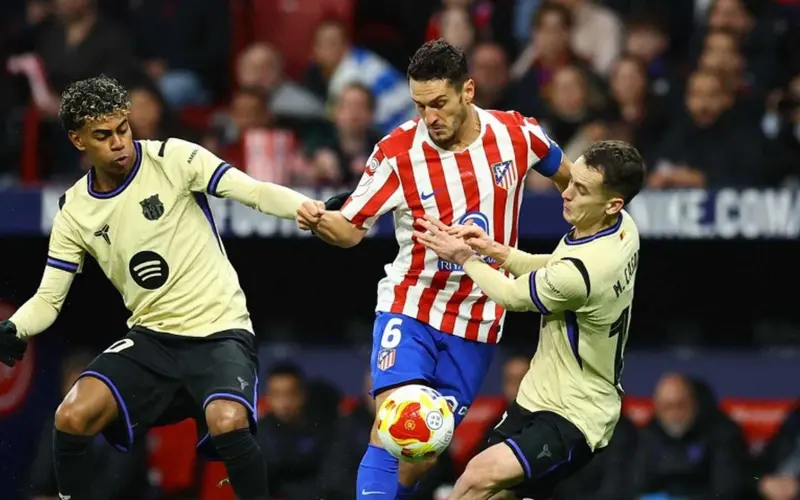 رسميًا الآن تحديد موعد مباراة برشلونة وأتلتيكو مدريد وما هي القنوات الناقلة لمباراة برشلونة ضد أتلتيكو مدريد؟