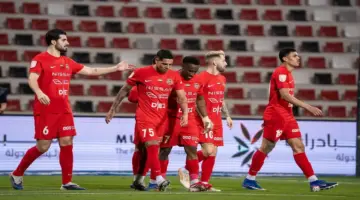 رسميًا.. تعيين موعد مباراة شباب الأهلي ضد خورفكان في الدوري الإماراتي