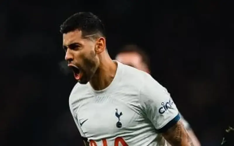 روميرو يلهب الصراع بين قطبي مدريد وبرشلونة