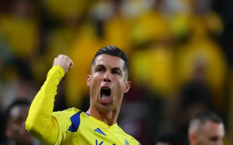 رونالدو يقترب من حلم الـ1000.. 30 هدفاً تفصله عن الإنجاز