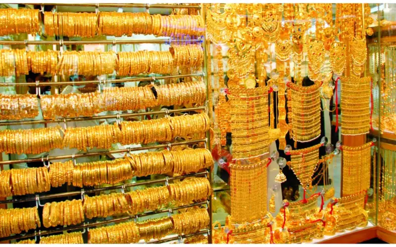 سعر الذهب اليوم في الأردن لحظة بلحظة.. عيار 21 وعيار 24 تحديث فوري شامل لجميع الأعيرة بالجرام والأونصة مع تحليل السوق وفرص الاستثمار