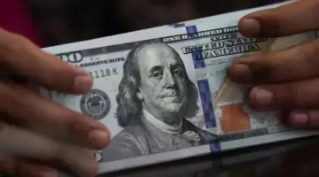 سعر صرف الدولار في العراق اليوم الأربعاء 29/4/2026 مقابل الدينار العراقي.. تراجع واضح بعد قمة السبت