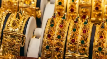 صادم: هبوط مفاجئ يضرب أسعار الذهب في السعودية اليوم… خبير يكشف: “هذا التوقيت هو الأفضل للشراء”