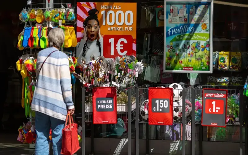 صعد معدل التضخم في منطقة اليورو إلى 2.5%، مما دفع البنك المركزي الأوروبي إلى التفكير في رفع أسعار الفائدة.