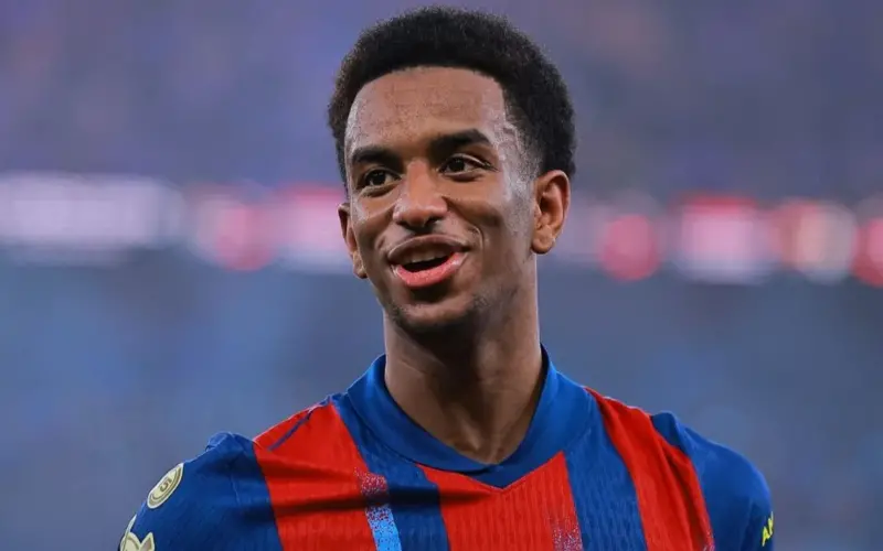 عرض خيالي يضع بالدي على مشارف الدوري الإنجليزي الممتاز