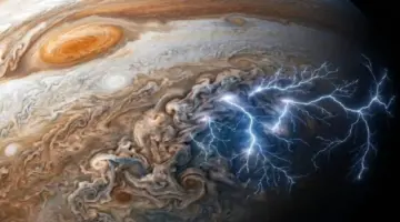 عواصف المشتري الخارقة تُصدر برقا أقوى بـ100 مرة من برق الأرض