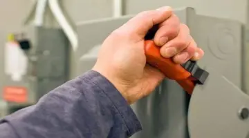 غداً.. فصل الكهرباء في قريتي كفر العجمي وكفر قتة بكفر الشيخ