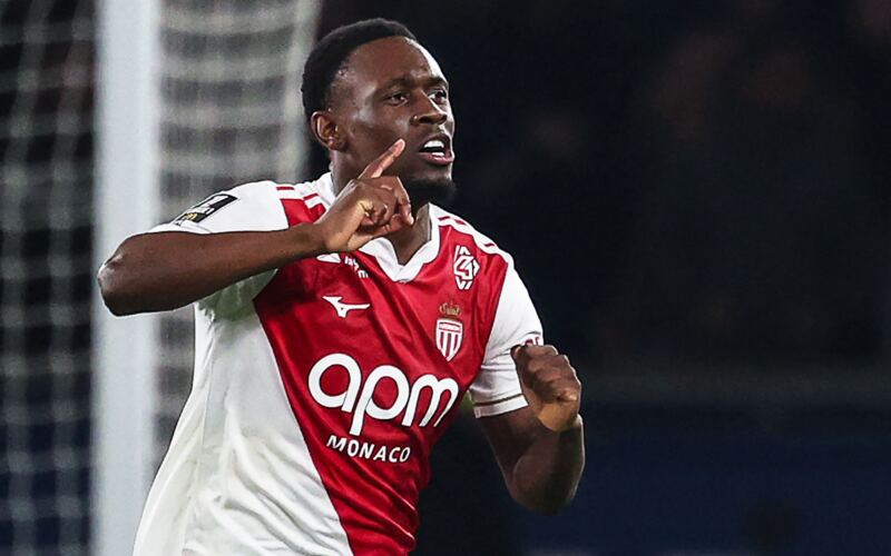 فولارين بالوغون، المهاجم السابق في أرسنال واللاعب الحالي في المنتخب الأمريكي لكرة القدم، يُربط بعودة إلى الدوري الإنجليزي الممتاز في ظل مستواه الرائع مع موناكو.