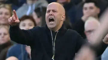 قبل مواجهة السيتي.. سلوت يزف بشرى وصدمة!