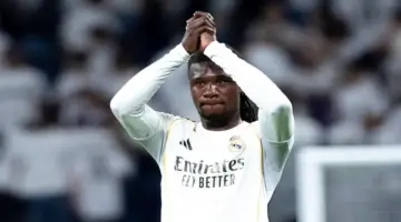 كامافينجا يحسم قراره بشأن الاستمرار مع ريال مدريد