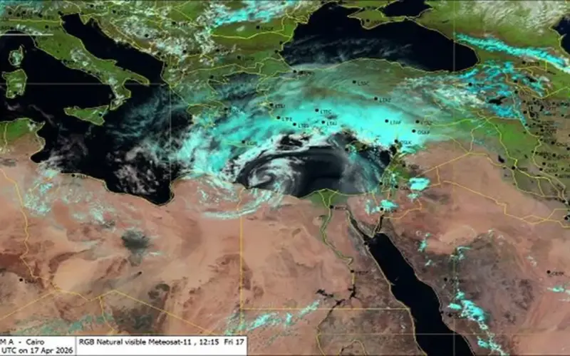كتلة أتربة ورمال تزحف على شمال البلاد.. «الأرصاد» تقدم نصائح مهمة للمواطنين