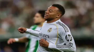 كيليان مبابي يثير القلق في مواجهة ريال مدريد وريال بيتيس