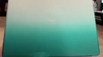 لابتوب جديد بنظام ويندوز 11 قد ينافس MacBook Neo بشدة – 25H