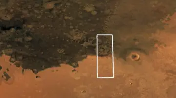 لغز جيولوجي يحير العلماء.. بقعة داكنة تتحرك عبر سطح المريخ منذ نصف قرن