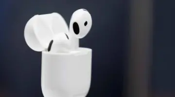 ليست للموسيقى فقط.. AirPods تتحول إلى أداة ذكية تتحدى الضجيج