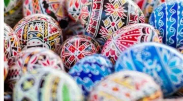 ما وراء تلوين البيض: دلالة اللون الأحمر والأصفر في فكر الأجداد