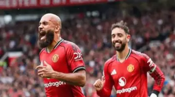 مانشستر يونايتد في مواجهة صعبة أمام ليدز بالدوري الإنجليزي