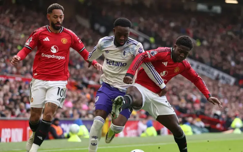 مانشستر يونايتد يتوصل لاتفاق مع لاعبه على تجديد العقد