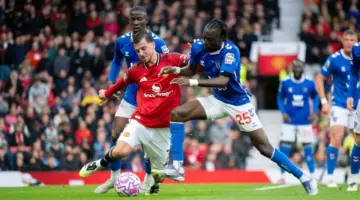 متى سنواجه سندرلاند في الدوري الإنجليزي؟ موقع مانشستر يونايتد الإلكتروني |