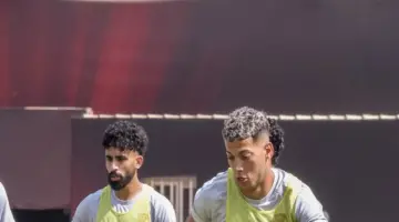 مروان عطية «يعاتب» إمام عاشور في مباراة الأهلي وسيراميكا