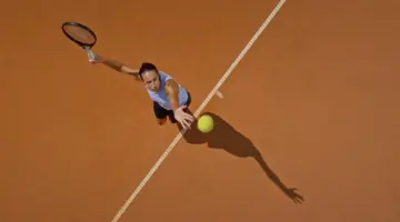 مفيدة للصحة.. لماذا تُعتبر رياضة التنس مثالية لإطالة العمر؟