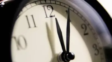 مكاسب اقتصادية بالجملة.. كيف يسهم التوقيت الصيفي 2026 في ترشيد استهلاك الكهرباء بمصر؟