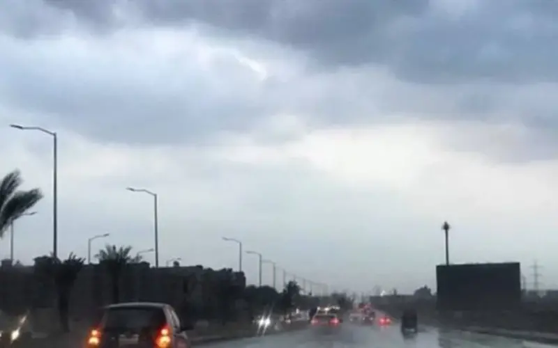 من القاهرة إلى أسوان: تقرير شامل حول درجات الحرارة والشبورة والرياح اليوم الثلاثاء