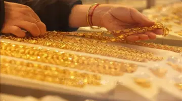 من المتوقع أن يحقق تجار الذهب أرباحاً قياسية تصل إلى 3.9 مليار دولار في عام 2025.