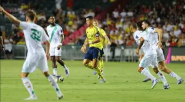 مواجهة مرتقبة.. موعد مباراة النصر والأهلي في دوري روشن السعودي والقنوات الناقلة