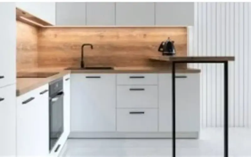 موضة ديكور المطابخ 2026: ألوان مستوحاة من الطبيعة تضفي لمسة فخامة وبهجة على منزلك