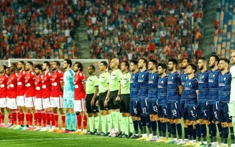 موعد والقنوات الناقلة للقاء الأهلي وسيراميكا كليوباترا في الدوري المصري