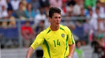 نجم البرازيل الأسبق: أحذر الأهلي من استحواذ بالميراس.. وحظوظ الفوز متساوية