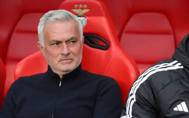 وسط اهتمام ريال مدريد والبريمييرليج .. تصريح مورينيو يزيد الجدل حول مستقبله مع بنفيكا!