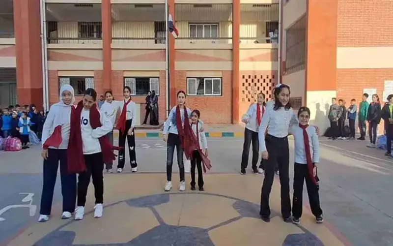 وظائف بمدرسة لغات برواتب 13 ألف جنيه في مجال التدريس والإدارة.. فرصة لا تُفوّت