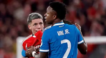 يويفا يتخذ قرارًا تاريخيًا بحق لاعب بنفيكا بعد إساءته العنصرية لفينيسيوس جونيور