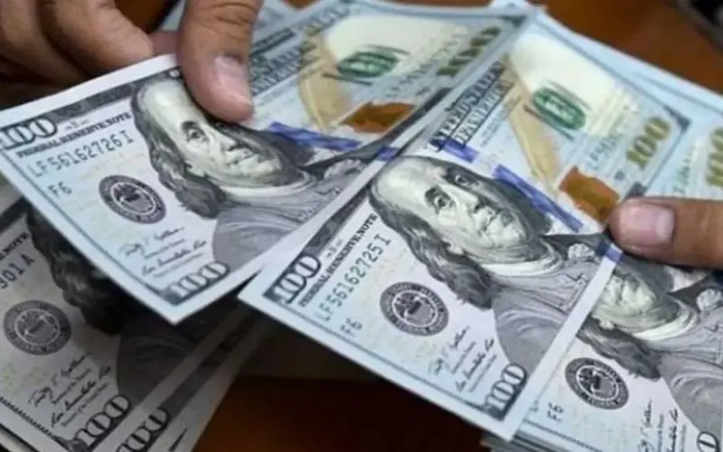 2.3 مليار دولار تدفقات الأموال الساخنة إلى مصر خلال أبريل 2026