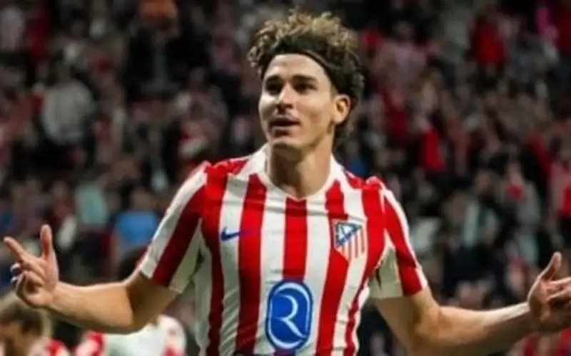 أتلتيكو يوجه رسالة لبرشلونة فى بيان رسمى: ألفاريز سعره 500 مليون يورو