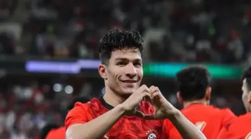 إسلام عيسى يخضع لجراحة في ألمانيا.. وجهاز المنتخب يطمئن عليه