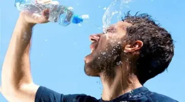 “الأرصاد” تحسم الجدل: الملابس الصيفية الخيار الأنسب مع ارتفاع الحرارة